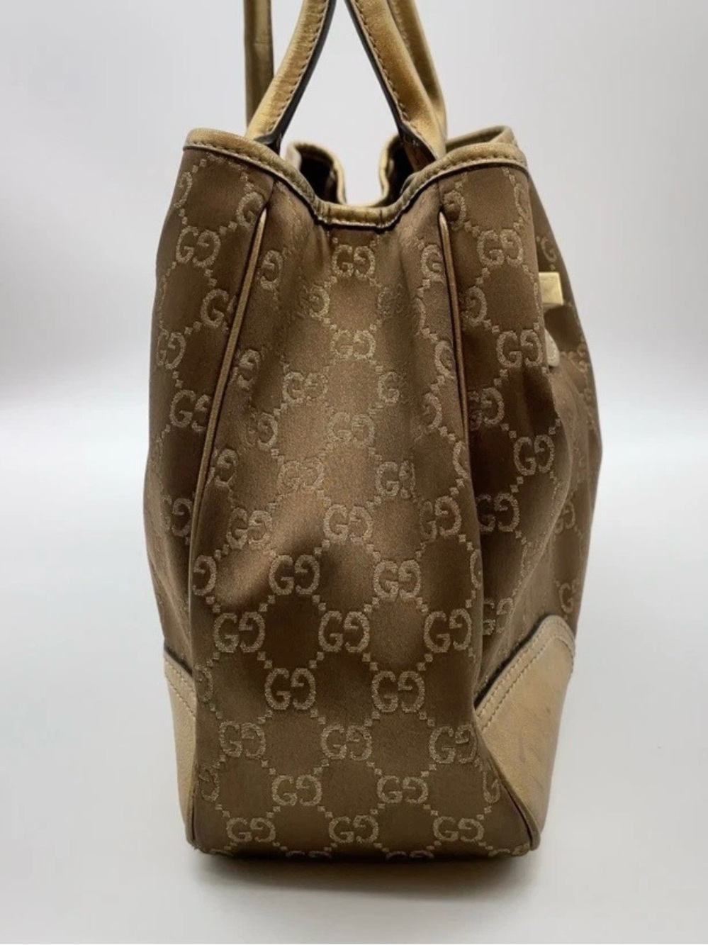 Authentic Gucci Metallic Brown GG Monogram Shoulder Bag - Picture 10 of 16